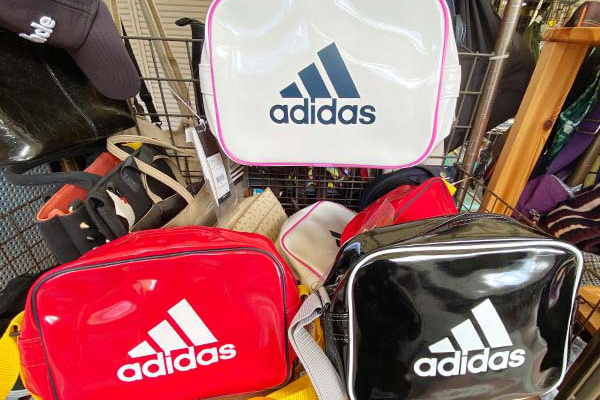 ショルダーバッグ