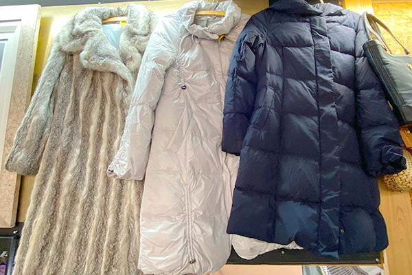 ブランド毛皮コート・ダウンコート