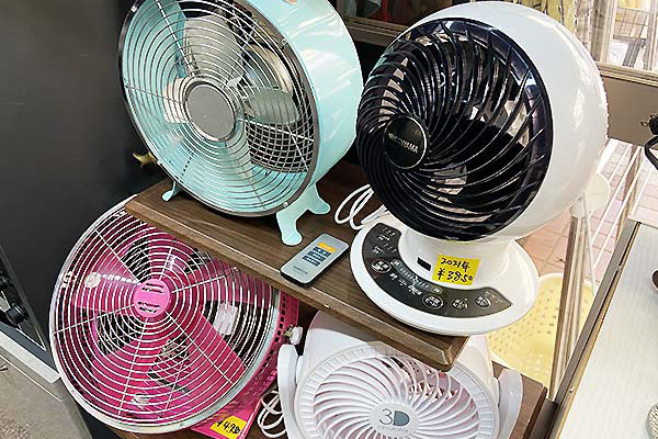 扇風機・サーキュレータで室内干しも安心